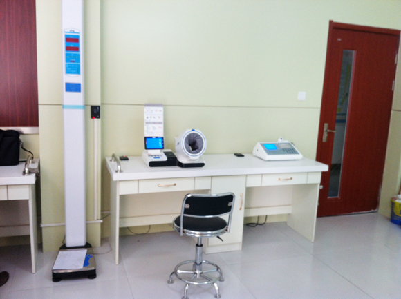 �ҹ�˾���g�ˆT�������M�н���һ�w�C���b�{ԇ��